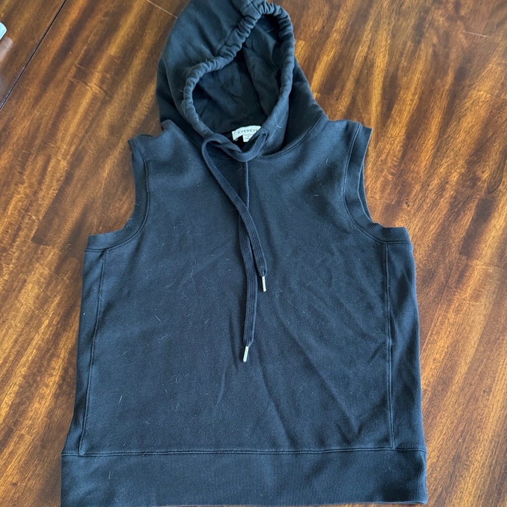 Evereve Black Sleeveless Hoodie